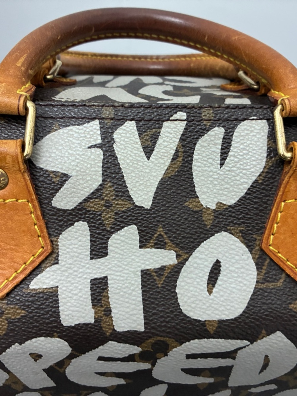 Louis Vuitton Graffiti Sprouse Speedy 30, a rare limited edition handbag-used - Picture 10 of 13